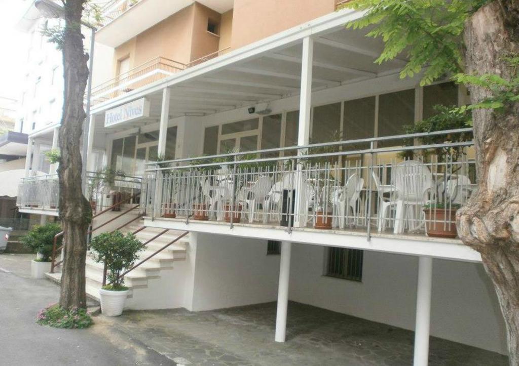 Hotel Nives Rimini Exterior foto